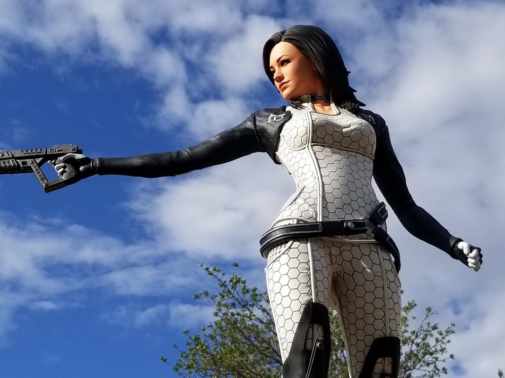 P站图纸印象馆 H3LL 质量效应 米兰达·罗森 H3LL 质量效应 米兰达·罗森